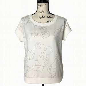 Graphic Sweatshirt Tee | White Modern Abstract Design | Size M